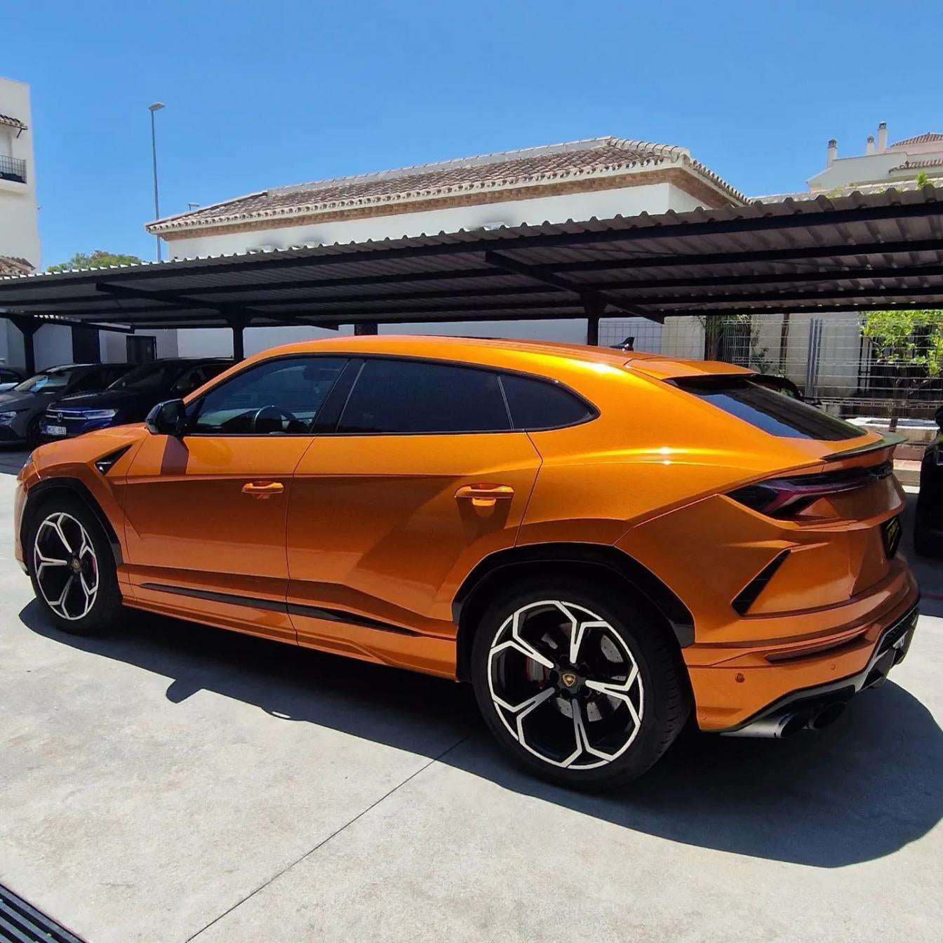 Orange Lamborghini Urus SUV for rent in Marbella – 641 HP, 4.0L V8, 4WD, automatic, 5 seats.