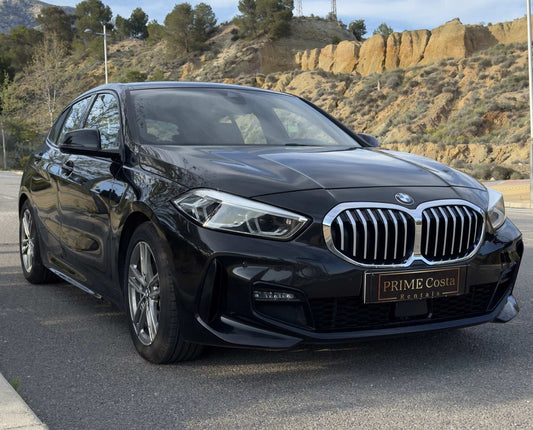BMW 118 M Package sporty hatchback for rent in Benidorm – 1.5L turbo, compact and premium.