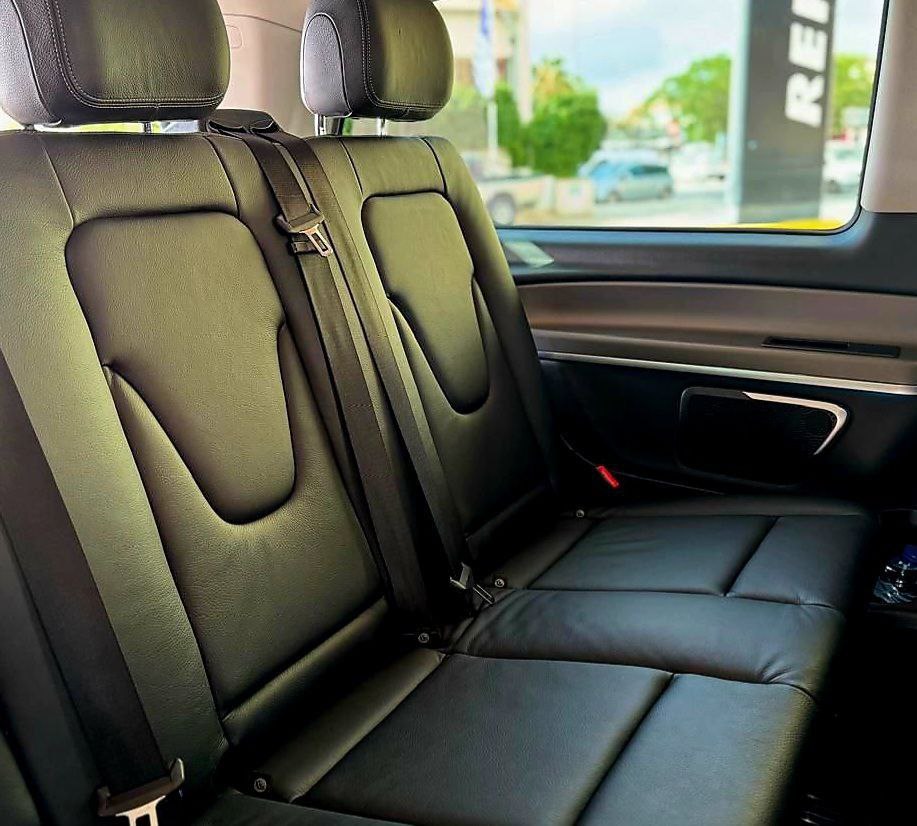 Mercedes-Benz V-Class 250d Exclusive Large luxury minivan for rent in Alicante β premium spacious interior, leather seats, diesel engine.