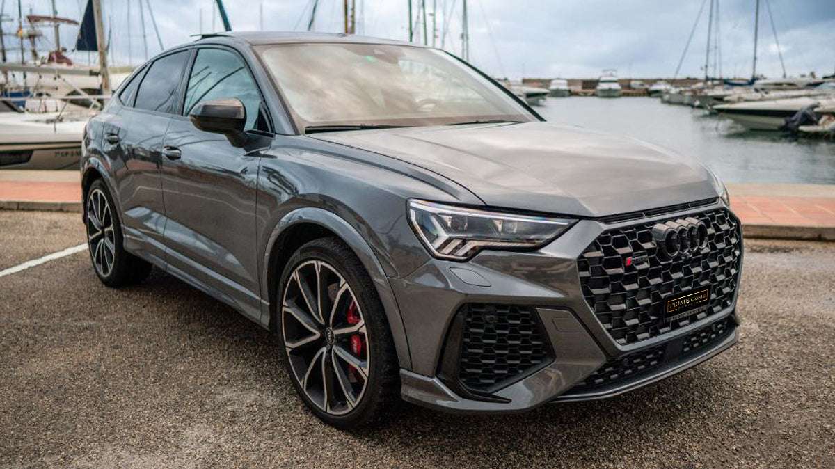 Audi RSQ3 sporty SUV for rent in Alicante – 2.5L turbo engine, 400 HP, quattro AWD performance.