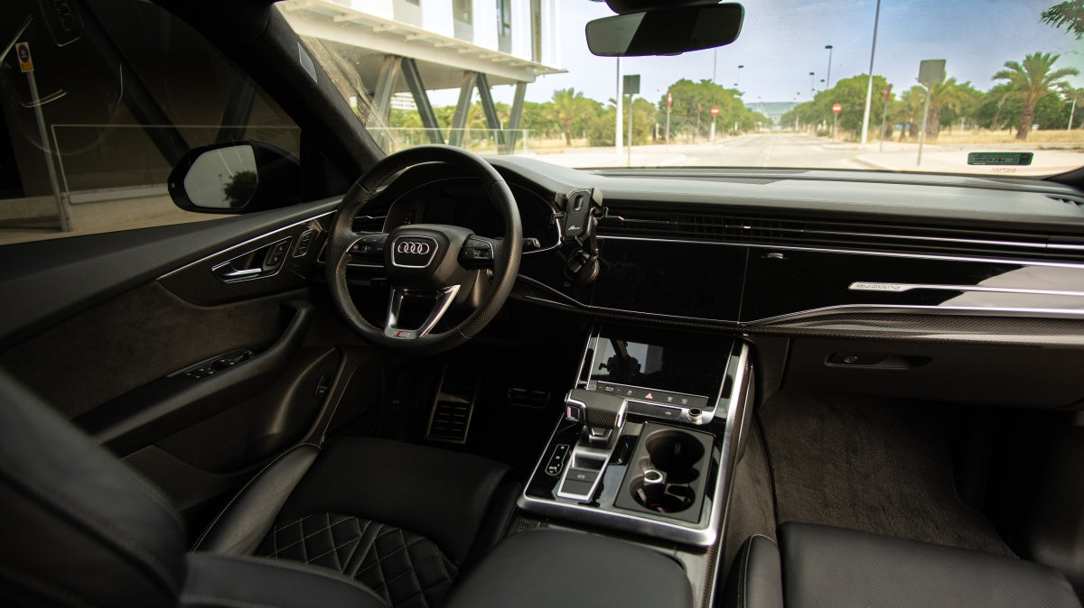 Audi RS Q8 luxury SUV for rent in Alicante – 600 HP, 4.0L V8 mild hybrid, automatic, 4WD crossover.