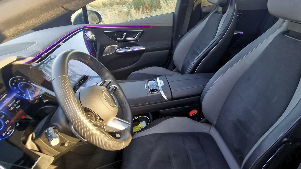 Mercedes-Benz EQE 500 4MATIC electric luxury sedan for rent in Alicante β AWD, up to 600 km range, premium interior.