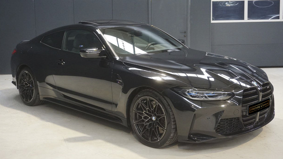 BMW M4 Competition 50 Aniversario limited edition sports car for rent in Alicante – 3.0L turbo, 3.8s 0–100 km/h.