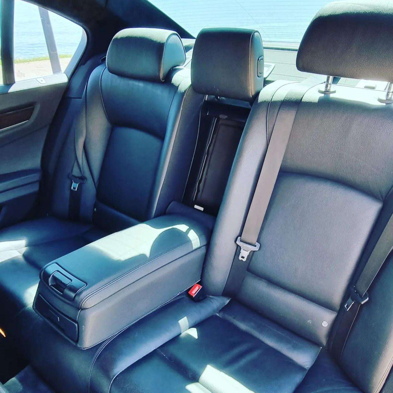 Black BMW 740Li limousine sedan for rent in Marbella – 3.0L automatic luxury car with seating for 5.