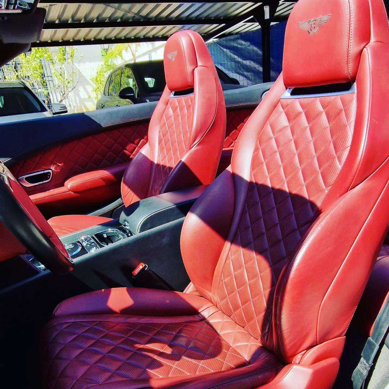 Silver Bentley GTC Cabrio for rent in Marbella – 4.0L V8, 520 HP, automatic luxury convertible with 4 seats.
