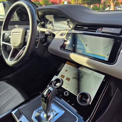 Range Rover Evoque compact luxury SUV for rent in Marbella – stylish design, automatic transmission.