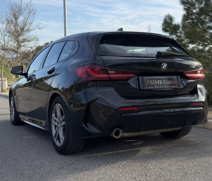 BMW 118 M Package sporty hatchback for rent in Benidorm – 1.5L turbo, compact and premium.