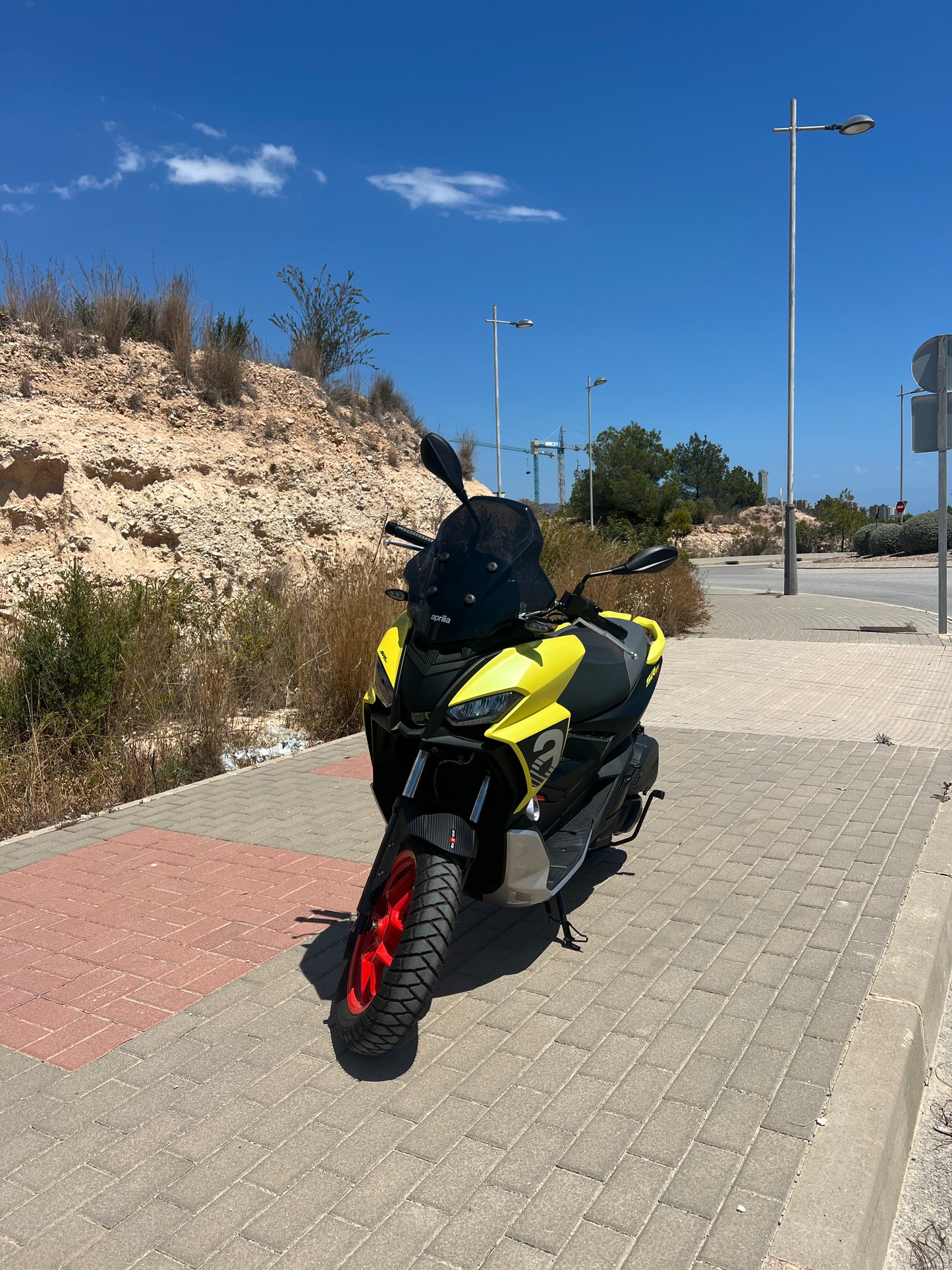 Aprilia SR GT 125 scooter for rent in Benidorm – Prime Costa Rentals