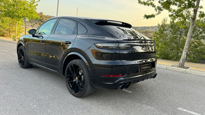 2020 Porsche Cayenne luxury SUV in Spain, available for rent with nationwide delivery.
