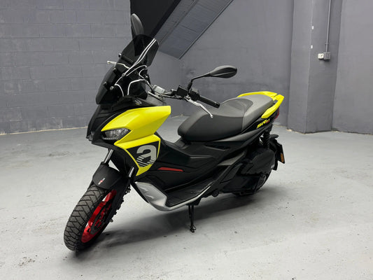 Aprilia SR GT 125 scooter for rent in Costa Blanca modern automatic scooter
