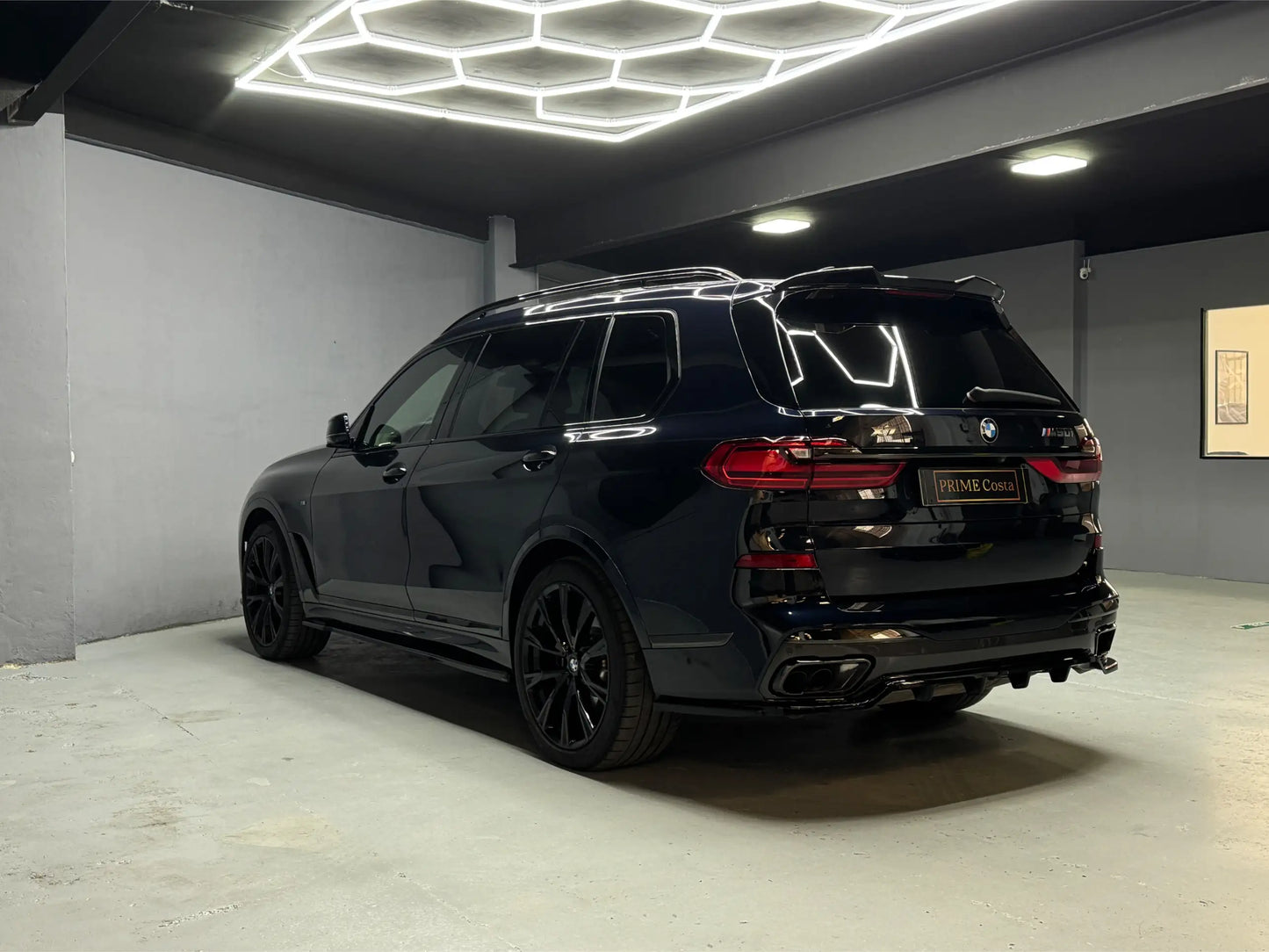 BMW X7 M50i black luxury SUV for rent in Costa Blanca premium car rental