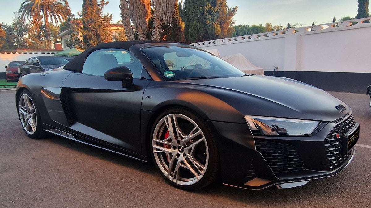 Audi R8 Cabriolet luxury convertible for rent in Alicante – V10 supercar, automatic transmission, open-top driving.