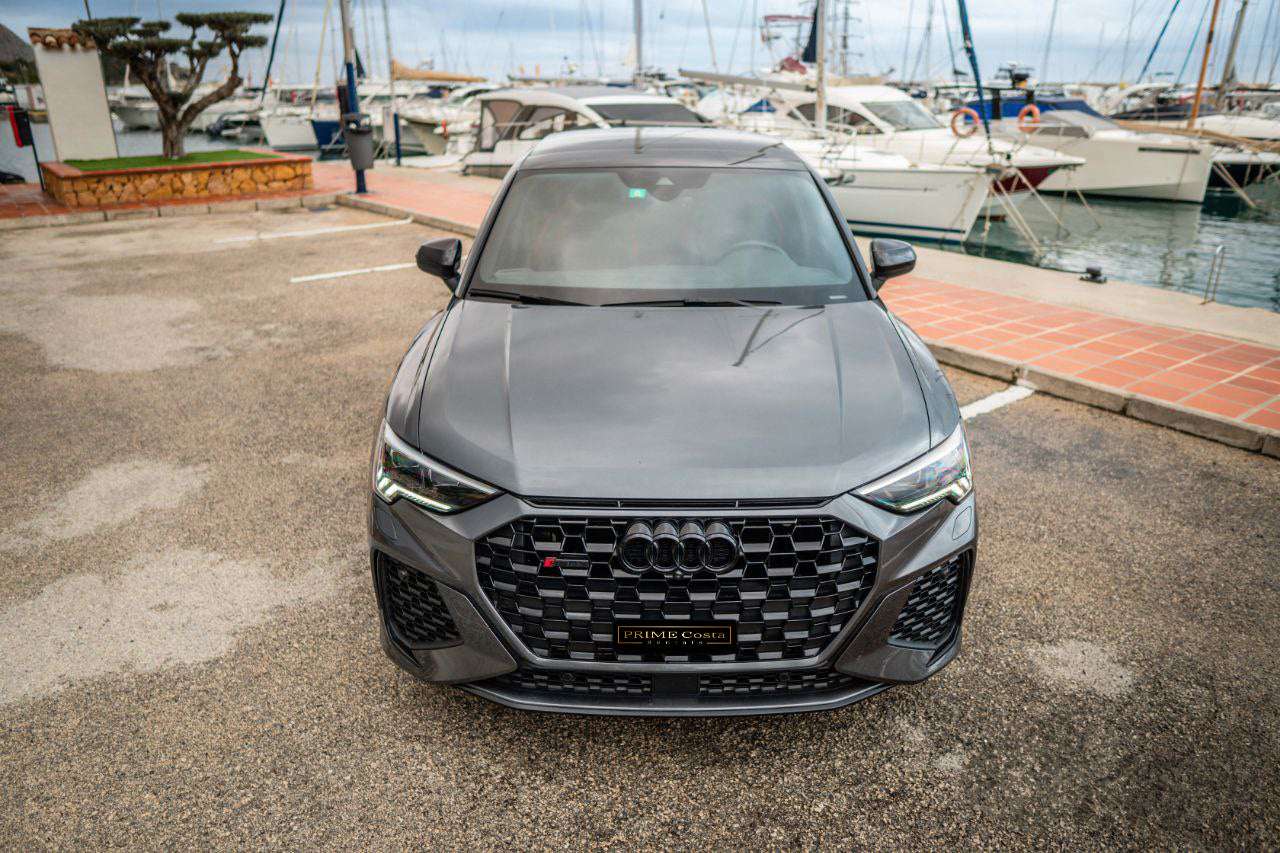 Audi RS3 2023 high-performance sedan for rent in Alicante – 400 HP, AWD, 0–100 in 3.8s.
