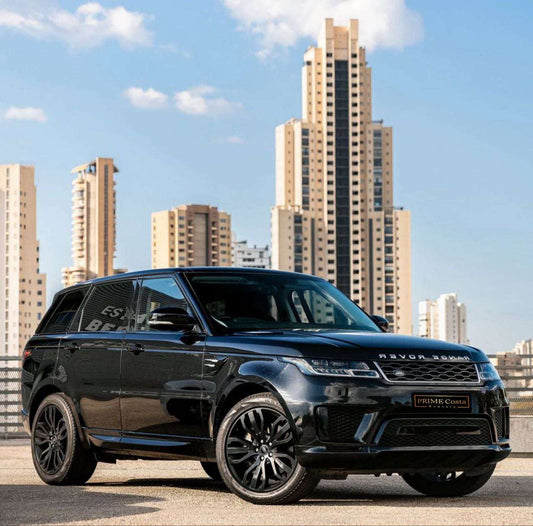Range Rover Sport luxury SUV for rent in Alicante – petrol engine, AWD, premium interior.
