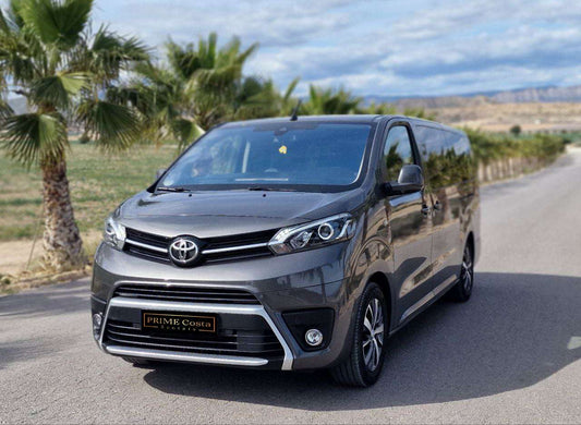Toyota ProAce VIP luxury van for rent in Alicante – executive design, 250 km/day included.
