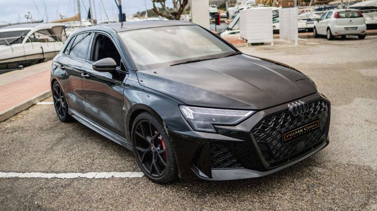 Audi RS3 2023 high-performance sedan for rent in Alicante – 400 HP, AWD, 0–100 in 3.8s.
