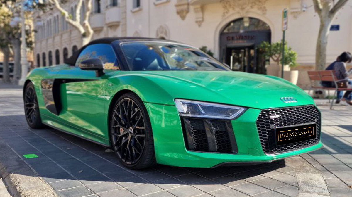 Audi R8 V10 sports car for rent in Alicante – luxury coupe, automatic, Quattro AWD, 0–100 km/h in 3.2 sec.