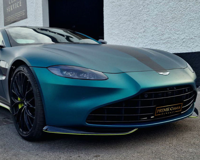 Aston Martin Vantage for rent in Marbella – 665 HP, 4.0L twin-turbo V8, automatic luxury sports car.
