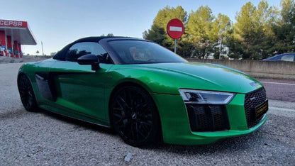 Audi R8 V10 sports car for rent in Alicante – luxury coupe, automatic, Quattro AWD, 0–100 km/h in 3.2 sec.